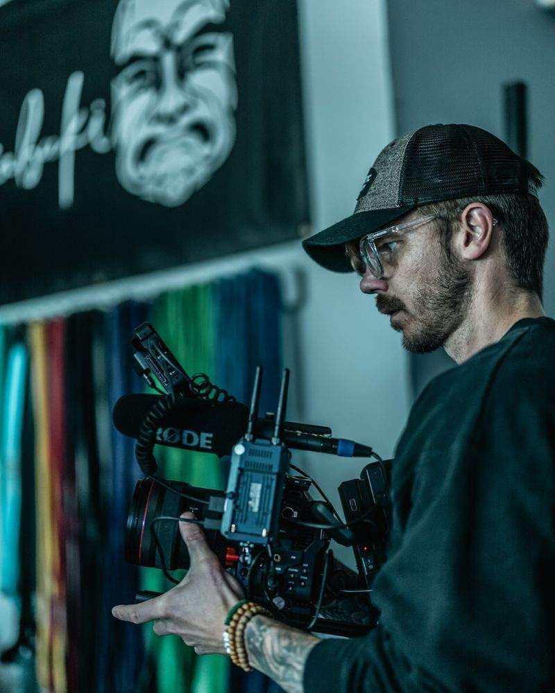 Postproducción de vídeo y edición profesional